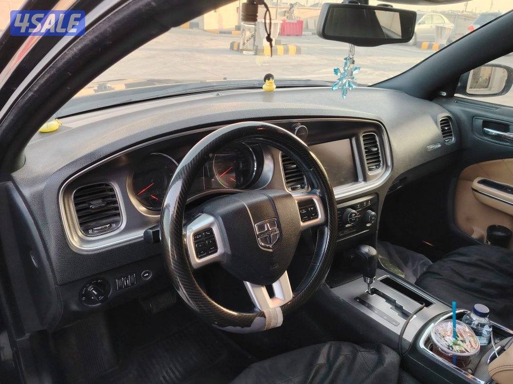 دوج تشارجر rt4