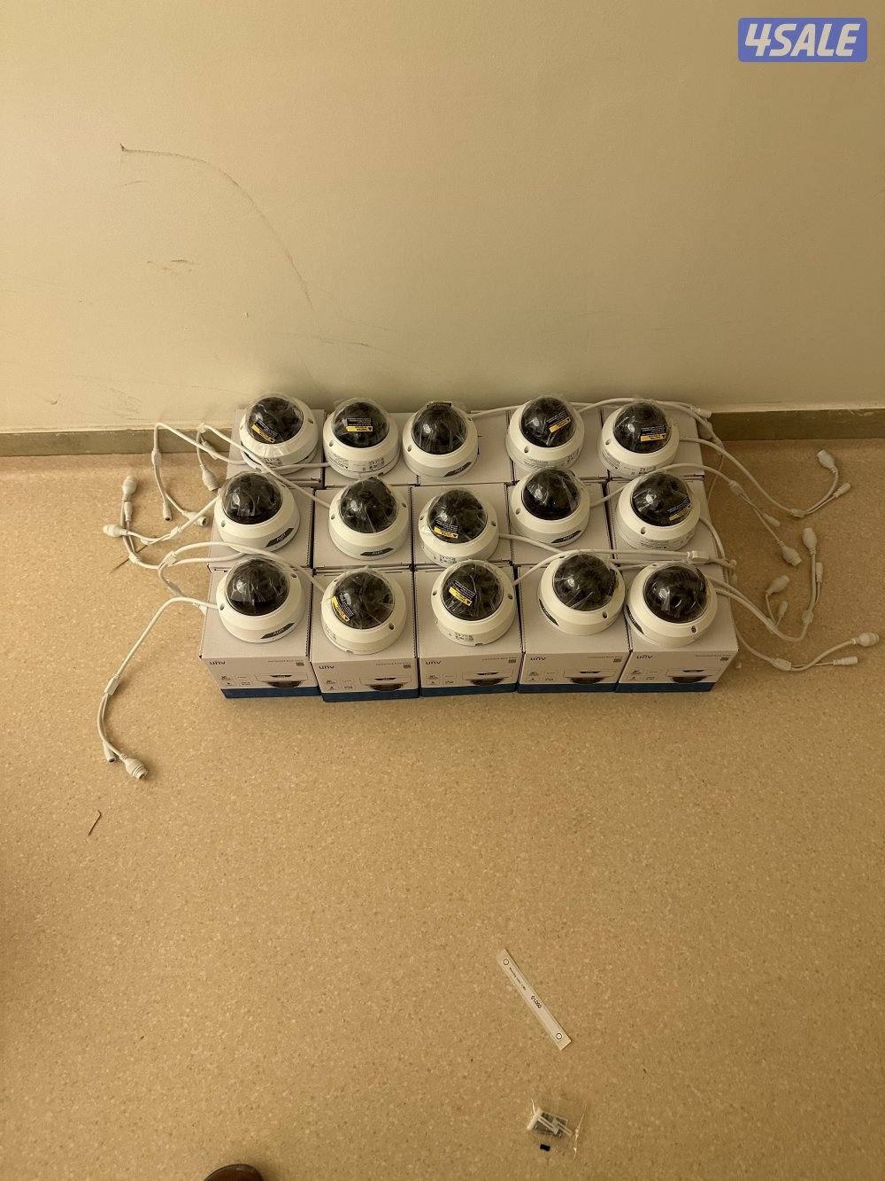 تمديد انترنت وشبكات وبرمجة روترات وكمرات  واجهزت بصمة وبداله وانتركم5