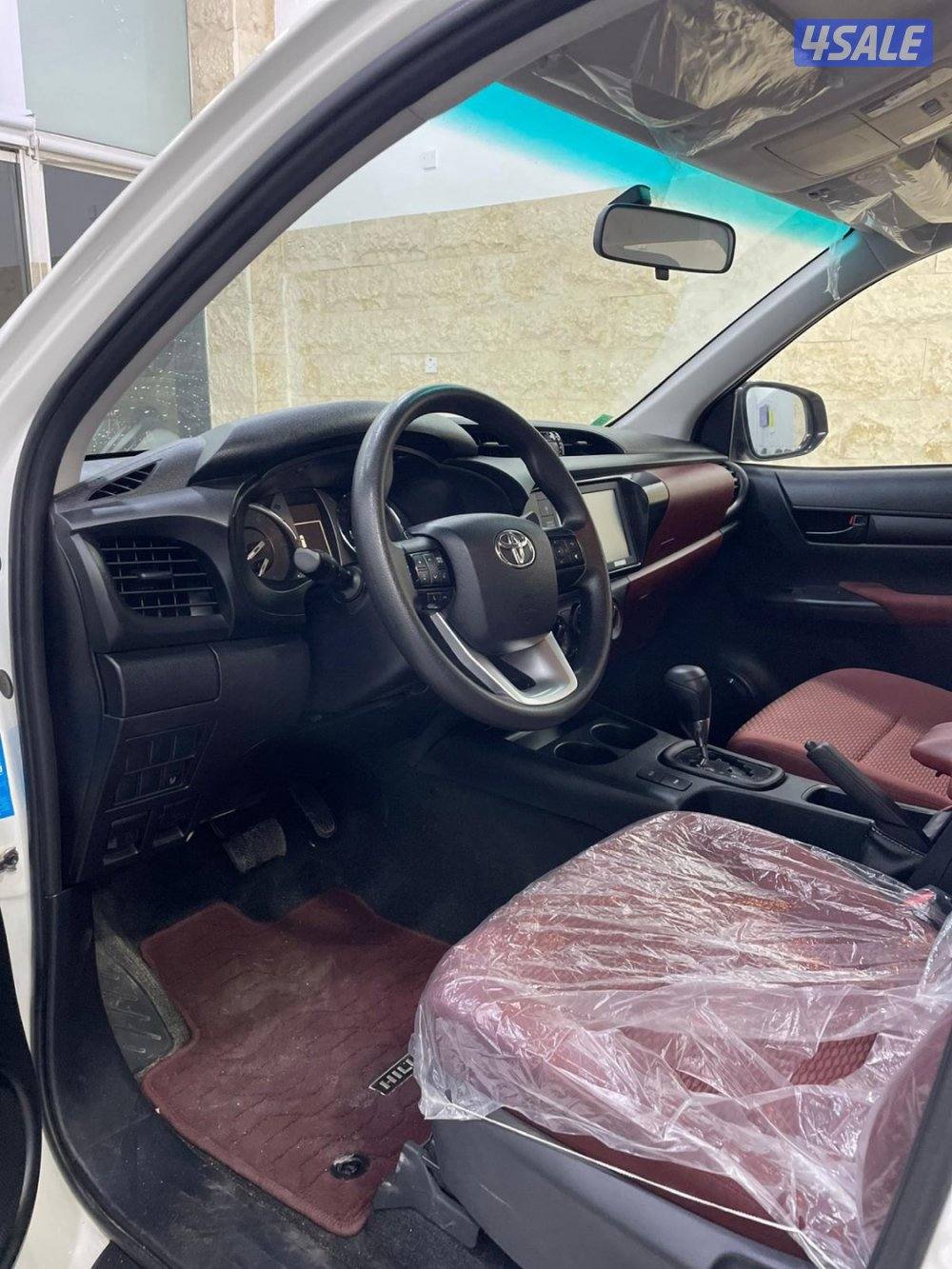 للبيع هيلوكس 2023 ماشي 29الف4