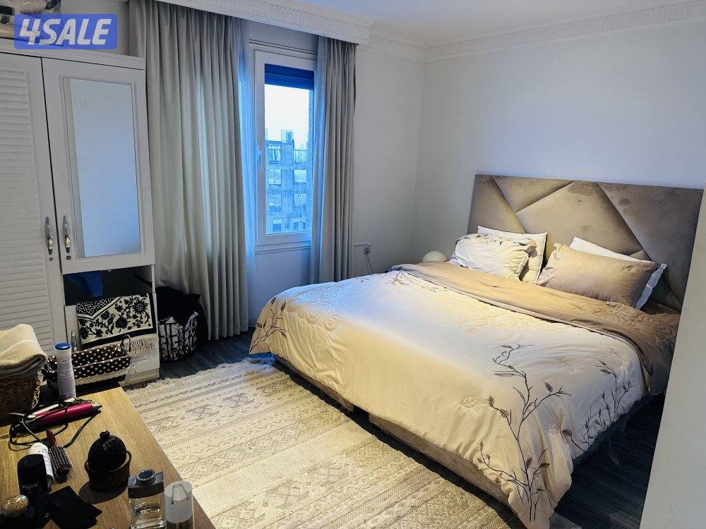 للبيع شقه مفروش عالبحر ابوحليفه  غرفتين حمامين صاله ومطبخ طريق لساحلي7