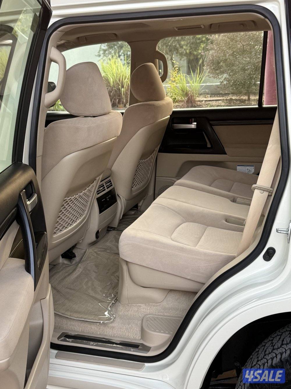 لاند كروز جراند تورينق - موديل 2021 - عداد 111 - وارد الساير8