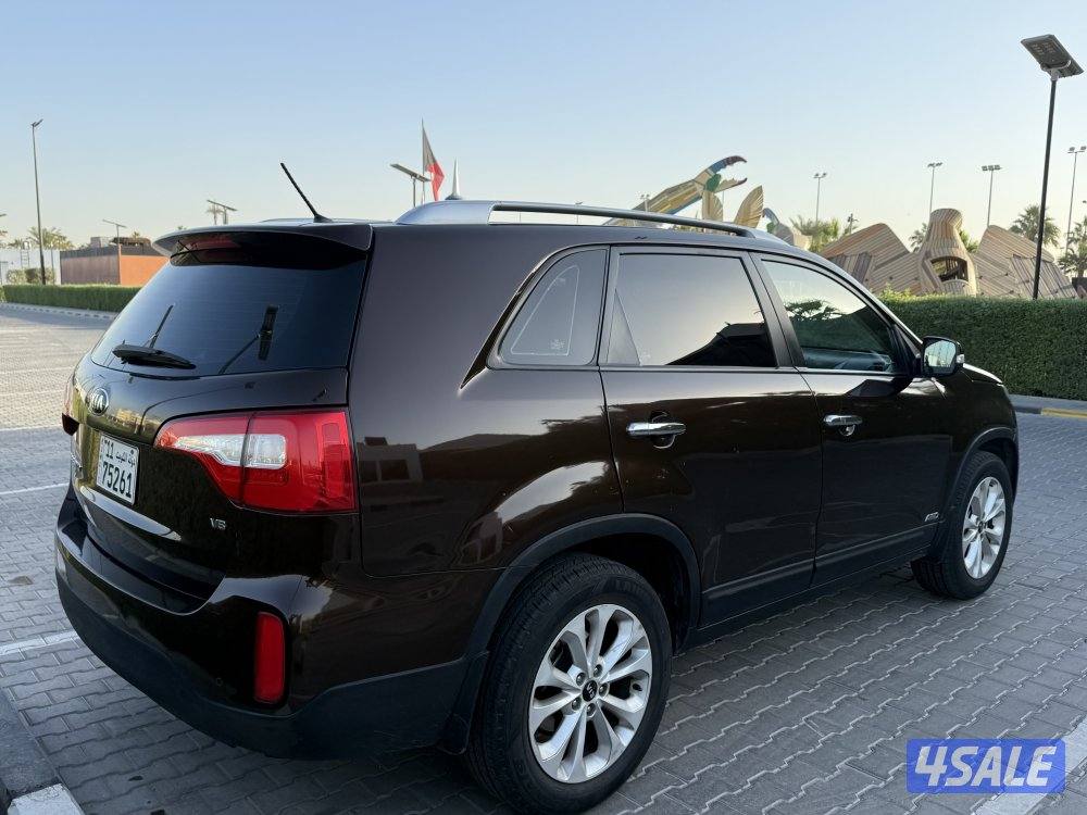 للبيع جيب كيا سورينتو وكالة الكويت10