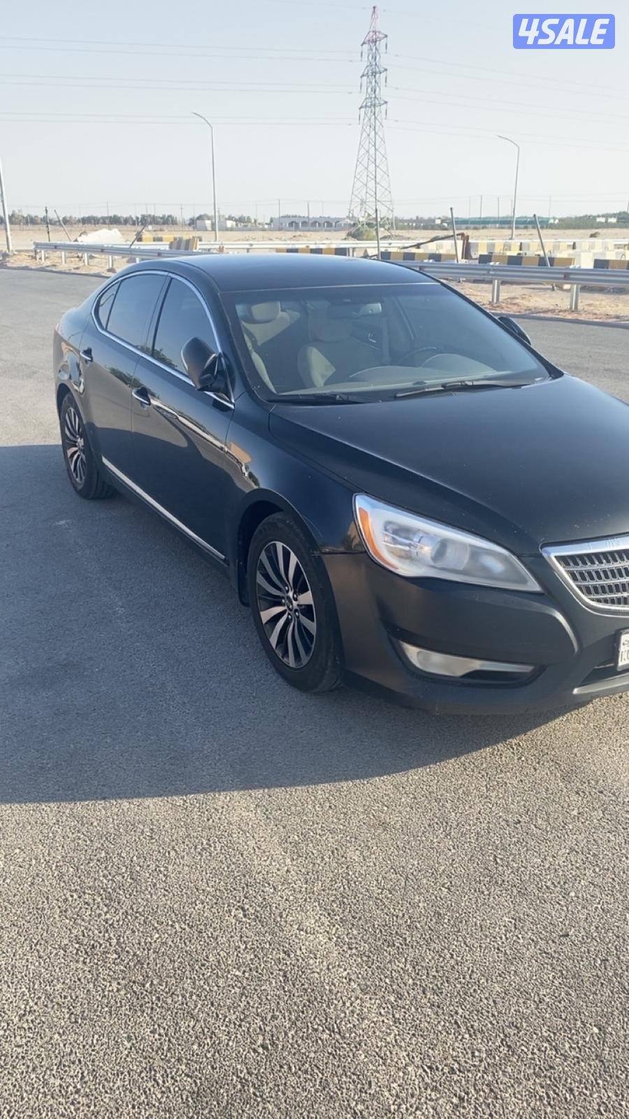 للبيع كيا موديل 20113