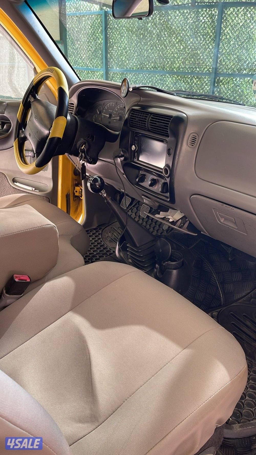 للبيع وانيت رانجر شرط الفحص مكينة قير شاصي مكيف باردتوايرجددحالة ممتاز8