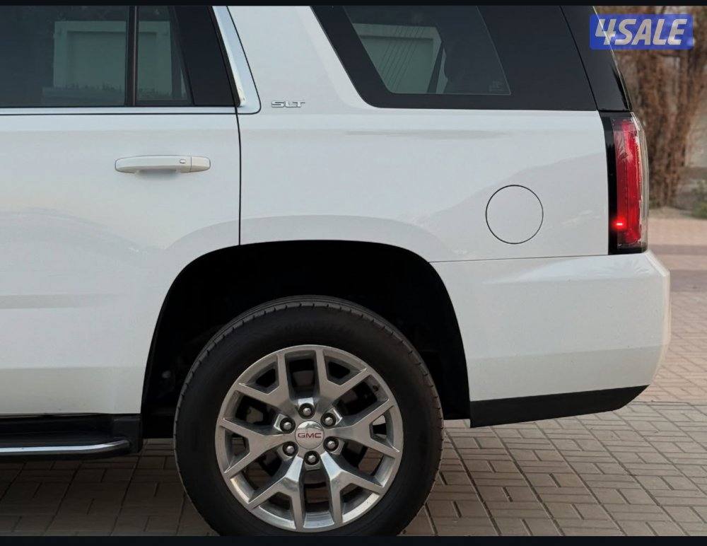 للبيع جي ام سي يوكن5