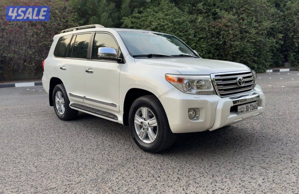 لاند كروزر VXR1