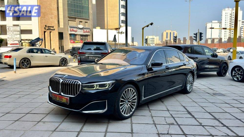 بي أم دبليو 740li/ موديل 2020/ عداد 77 ألف/ تحت كفالة/ تأمين شامل7