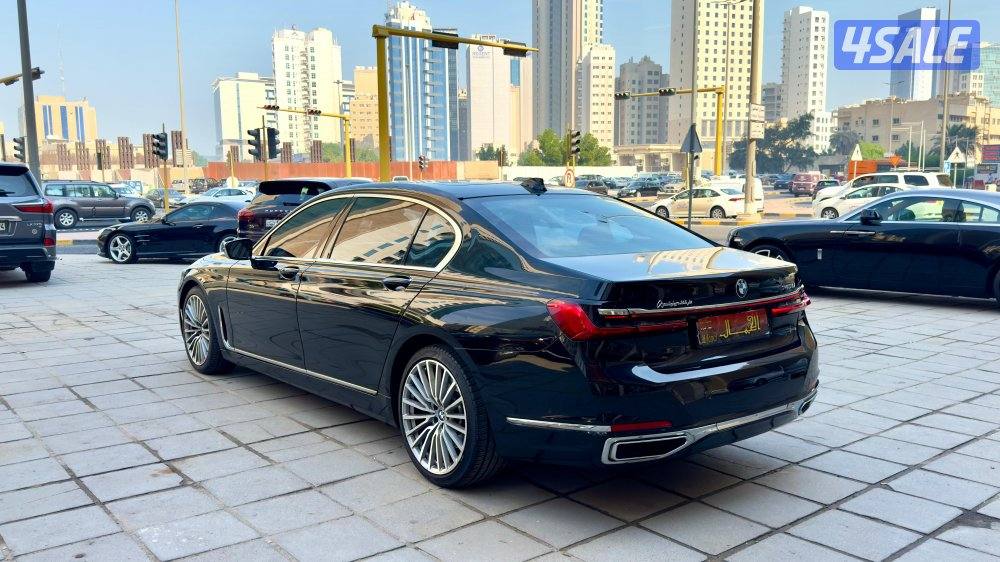 بي أم دبليو 740li/ موديل 2020/ عداد 77 ألف/ تحت كفالة/ تأمين شامل14