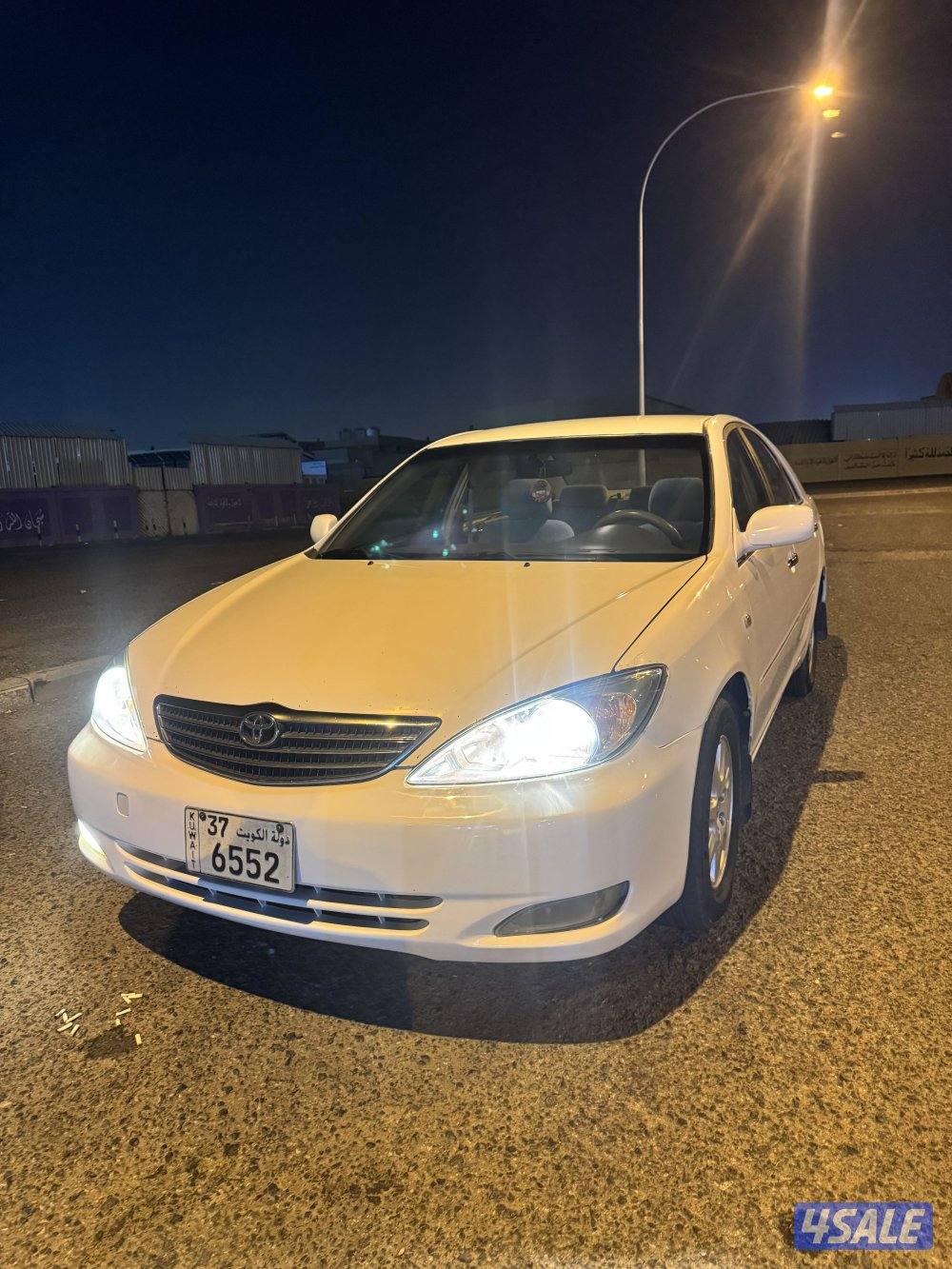 للبيع كامري 20042