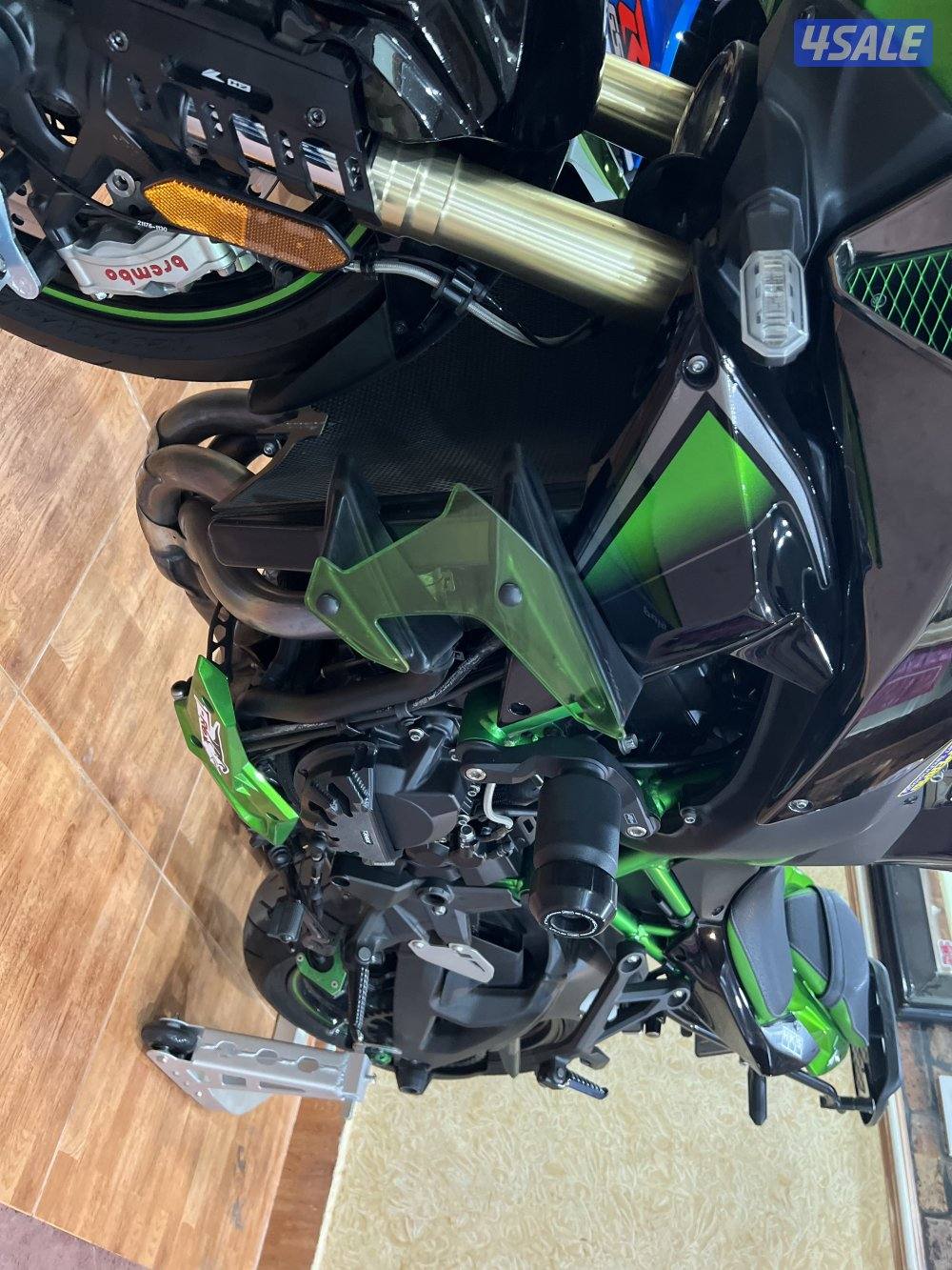 2022 Kawasaki Zh2 SE, 6200 KLM، Electrical Suspension.9