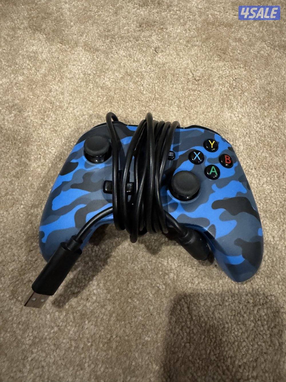 Xbox one s (500gb) great condition3