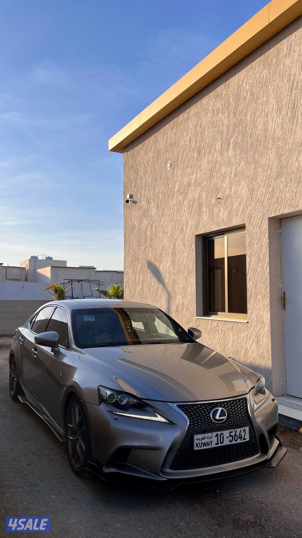 للبيع لكزس3