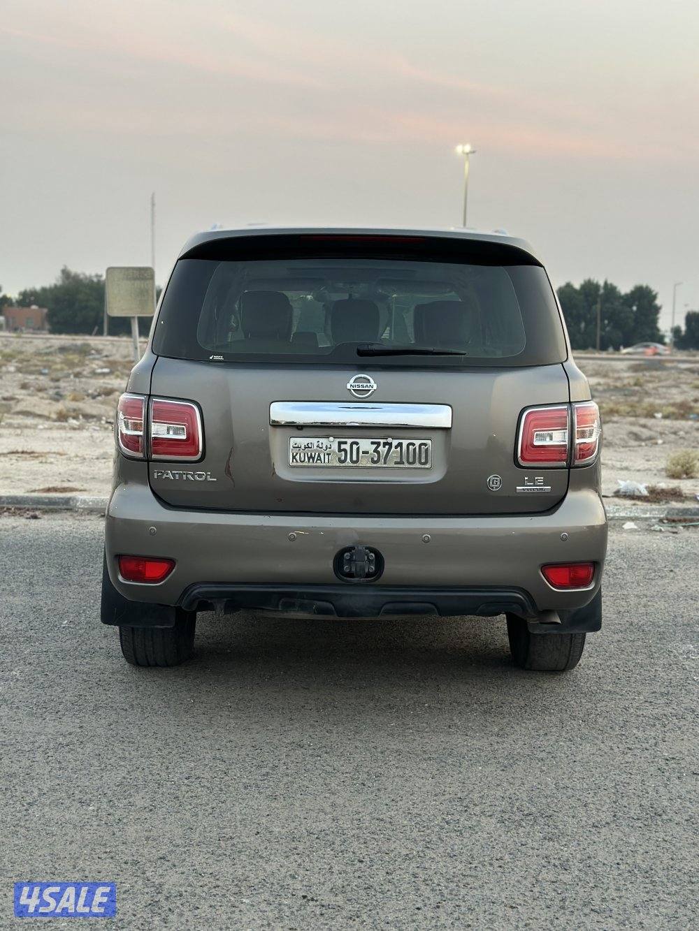 للبيع باترول البابطين موديل2018مكينة 400ماشي230 الف8