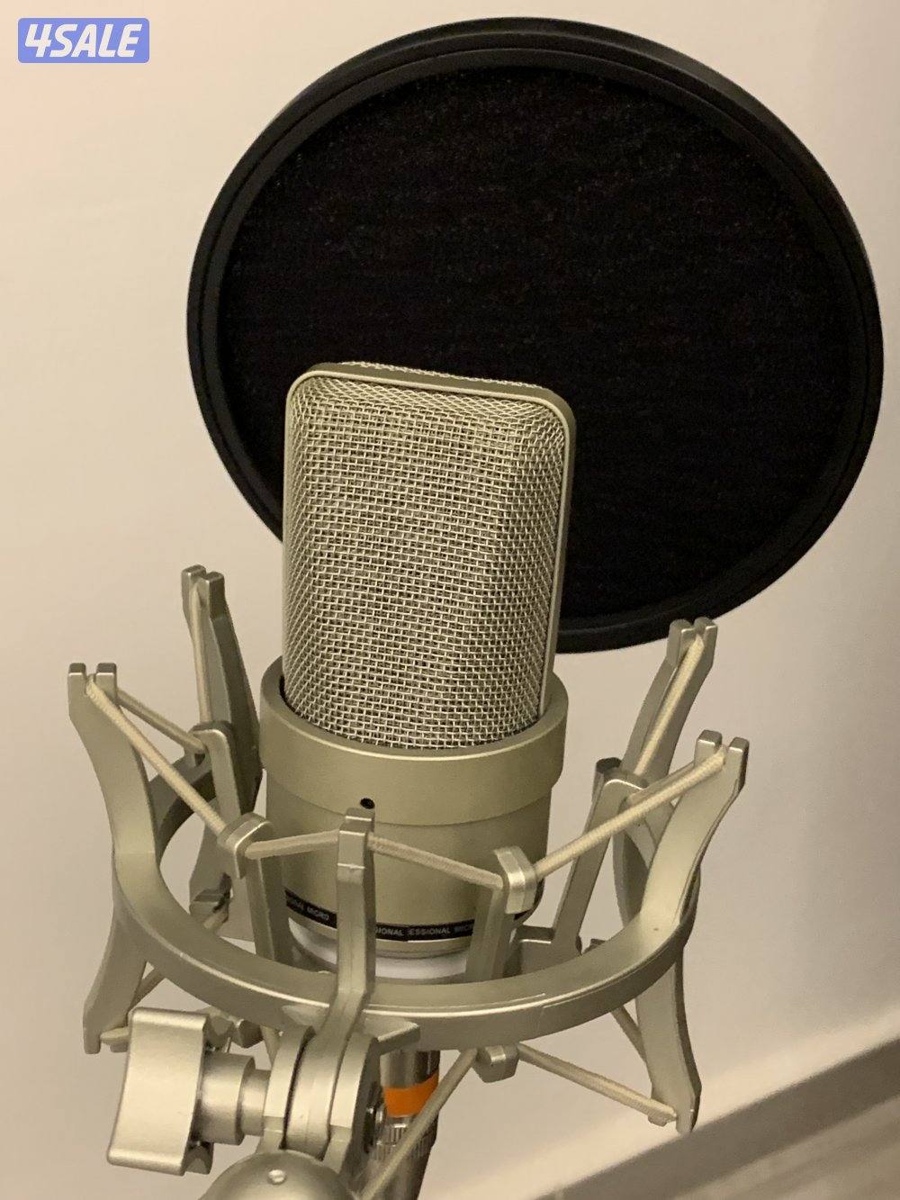 مكسر صوت احترافي فيه بلوتوث مستعمل مع مايك احترافي فانتوم باور1