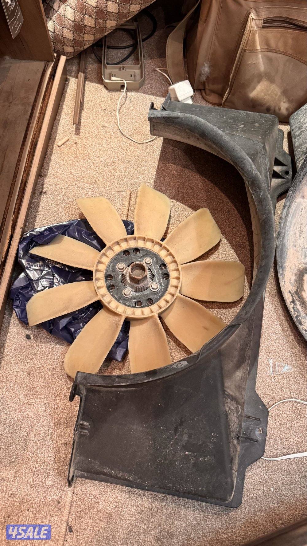 للبيع قطع غيار جمس سييرا ٢٠٠٧2