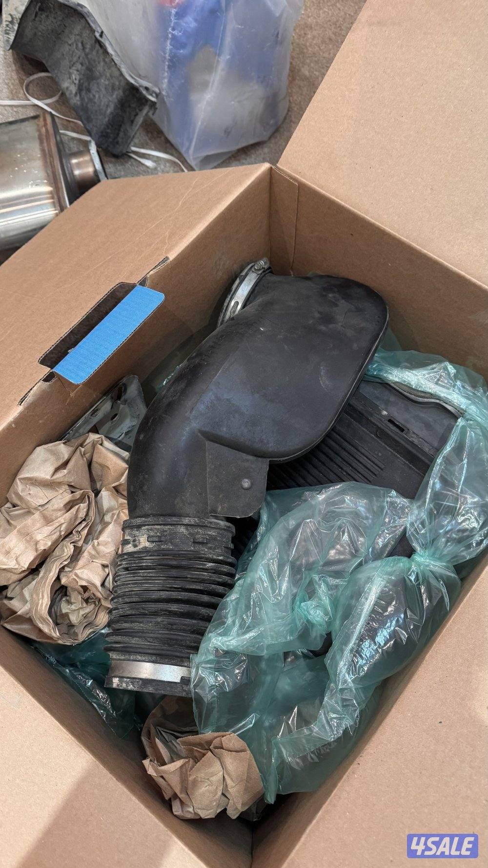 للبيع قطع غيار جمس سييرا ٢٠٠٧3