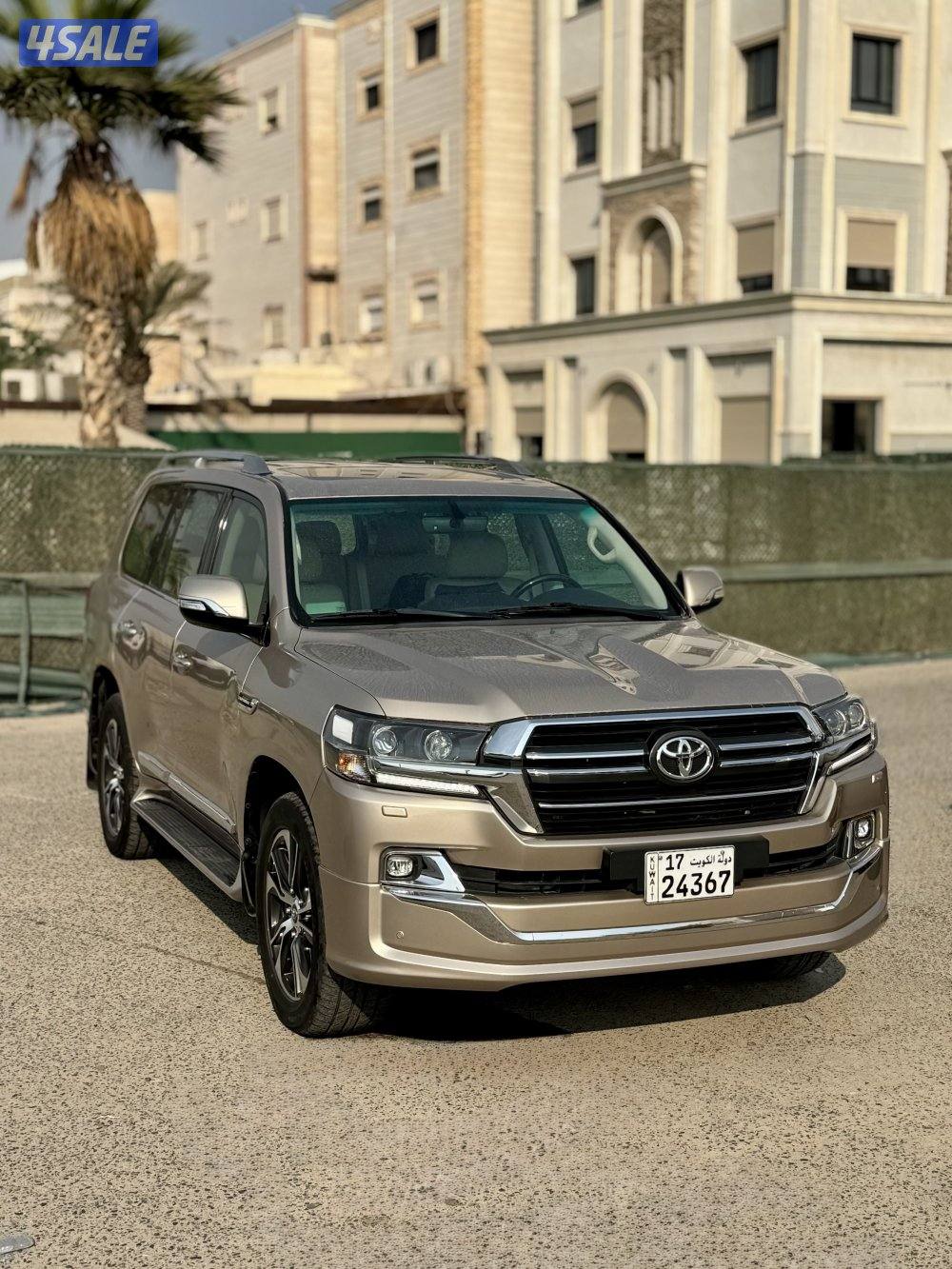 لاندكروزر 2020 عداد 58 جراند تورنق2