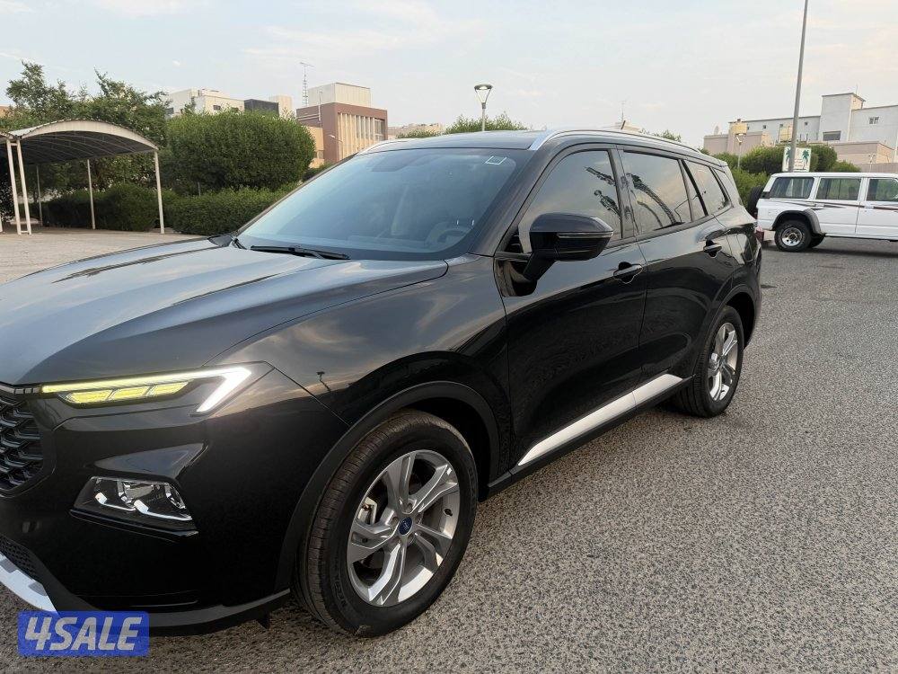 سلام عليكم للبيع فورد4