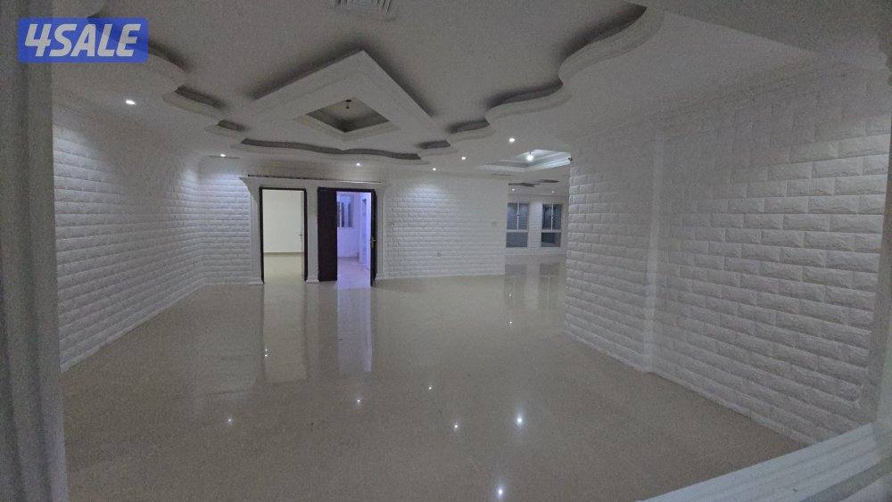 ايجار دور كامل بالعقيله كبير و٤ غرف ٢ ماستر2