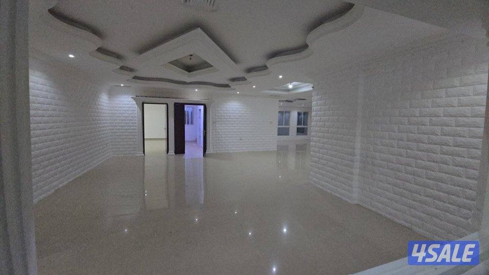 ايجار دور كامل بالعقيله كبير و٤ غرف ٢ ماستر4