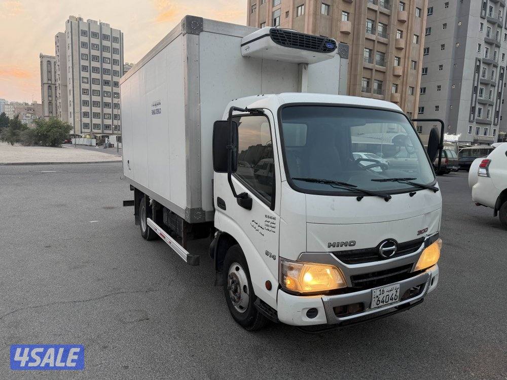 هاف لوري ثلاجه1