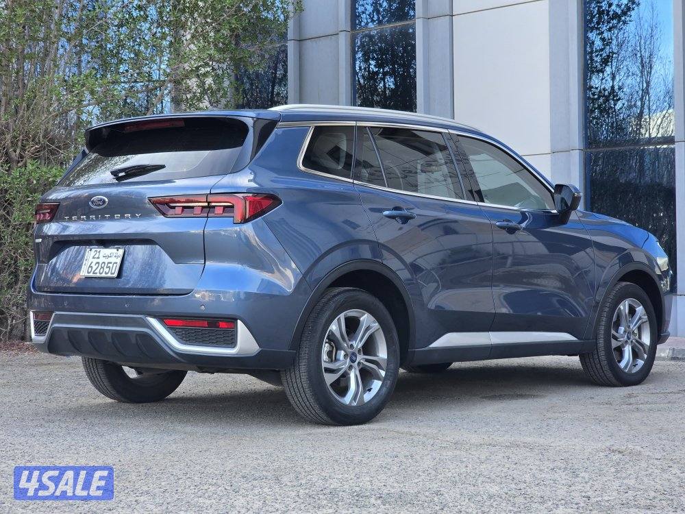 للبيع جيب فورد تيريتوري تريند 20234