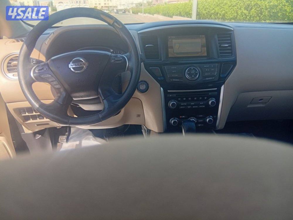 للبيع باثفندر موديل 2016 بحالة ممتازة العداد 157 الف كم2