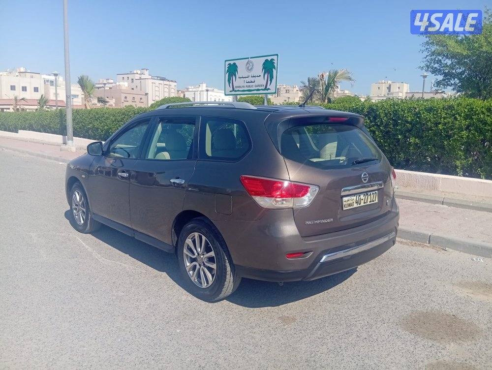 للبيع باثفندر موديل 2016 بحالة ممتازة العداد 157 الف كم4