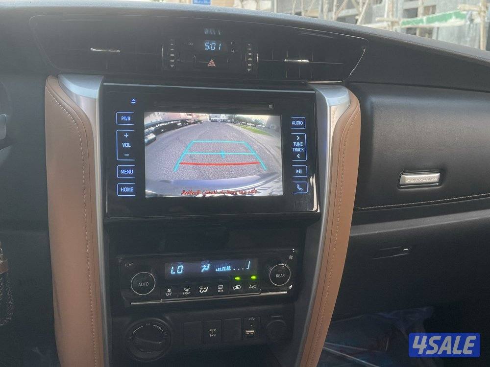 فورتنر (( 6 سلندر دبل قير )) صبغ الوكاله موديل 2016 الساير عداد 1745