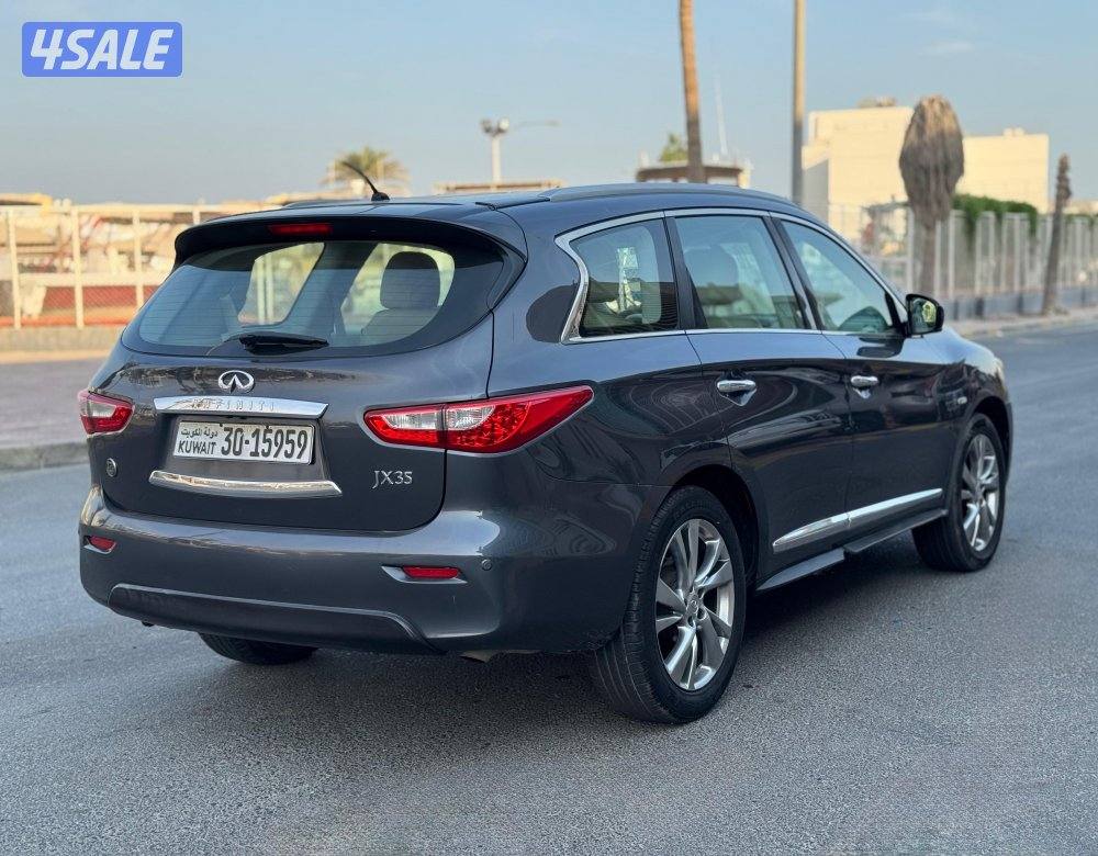 موديل 2013 بحالة الوكالة وصبغ وكالة3