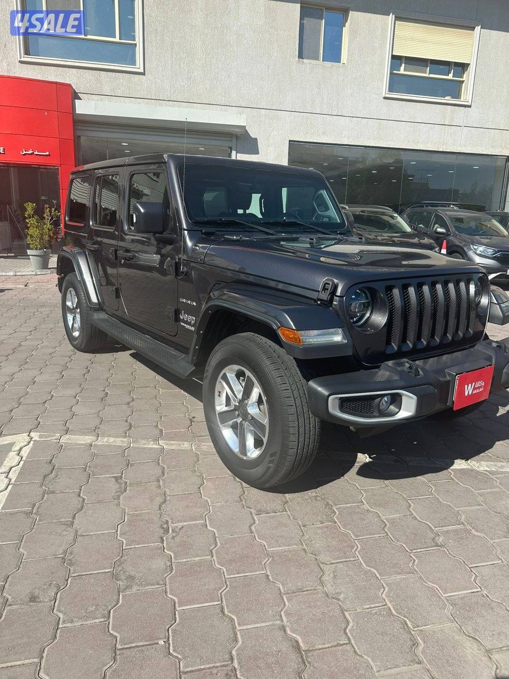 جيب رانجلر صحاري 2021 صبغ الوكالة عداد 81 الف4