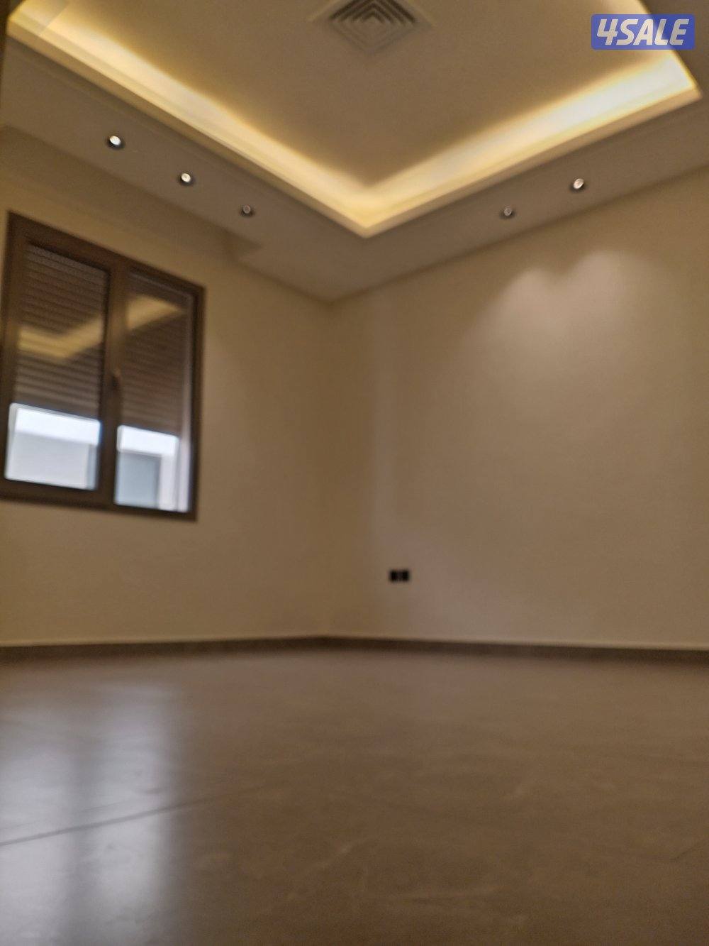 للإيجار شقة فخمه VvVIP في كيفان موقع مميز وراقية جدا ومودرن0