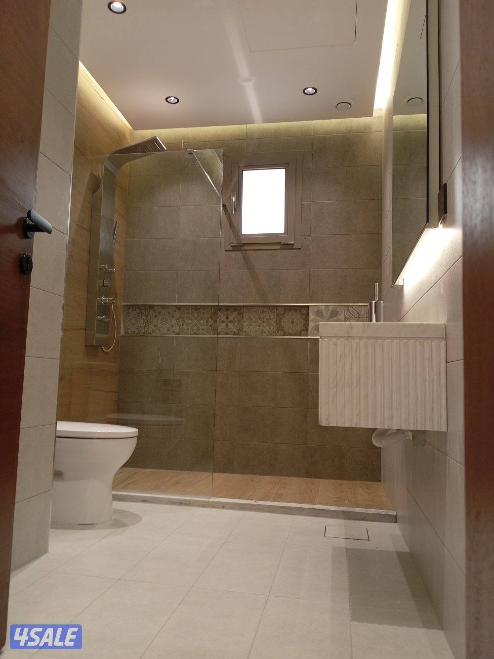 للإيجار شقة فخمه VvVIP في كيفان موقع مميز وراقية جدا ومودرن5