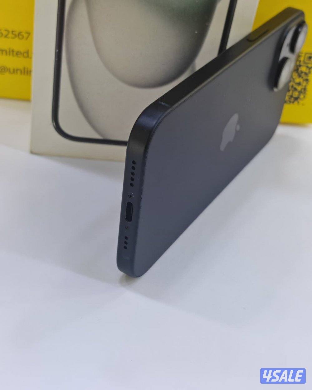 ايفون 15 128 جيجا أسود iPhone 15 128GB Black Used like new2
