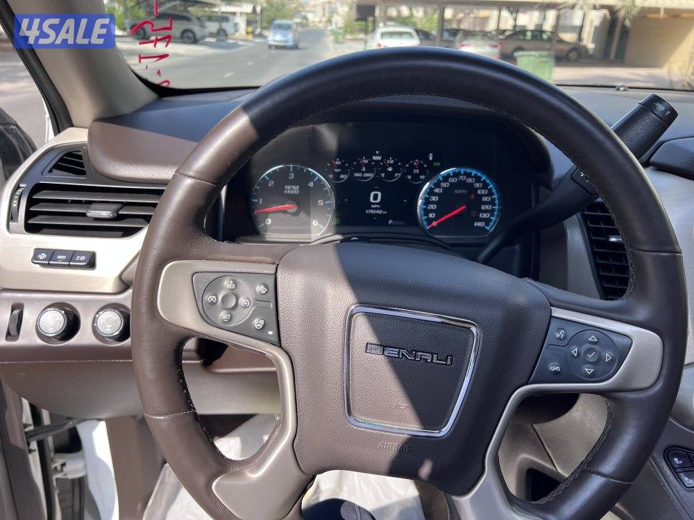 للبيع يوكن دينالي 2018 مكينه 6.2 قير 10 قيار7