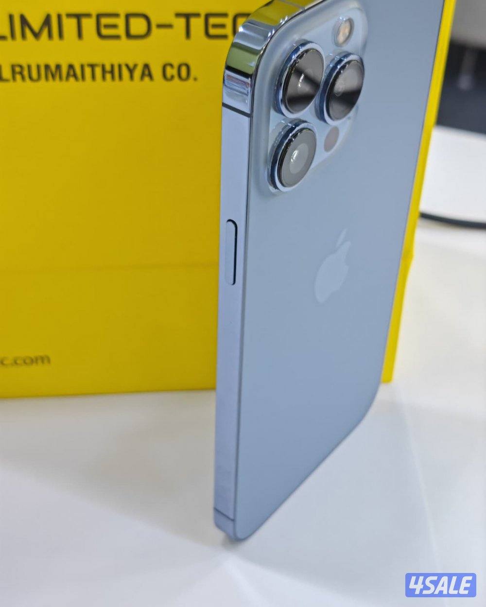 ايفون 13 برو ماكس 256 جيجا iPhone 13 Pro Max 256GB Blue Used like new8