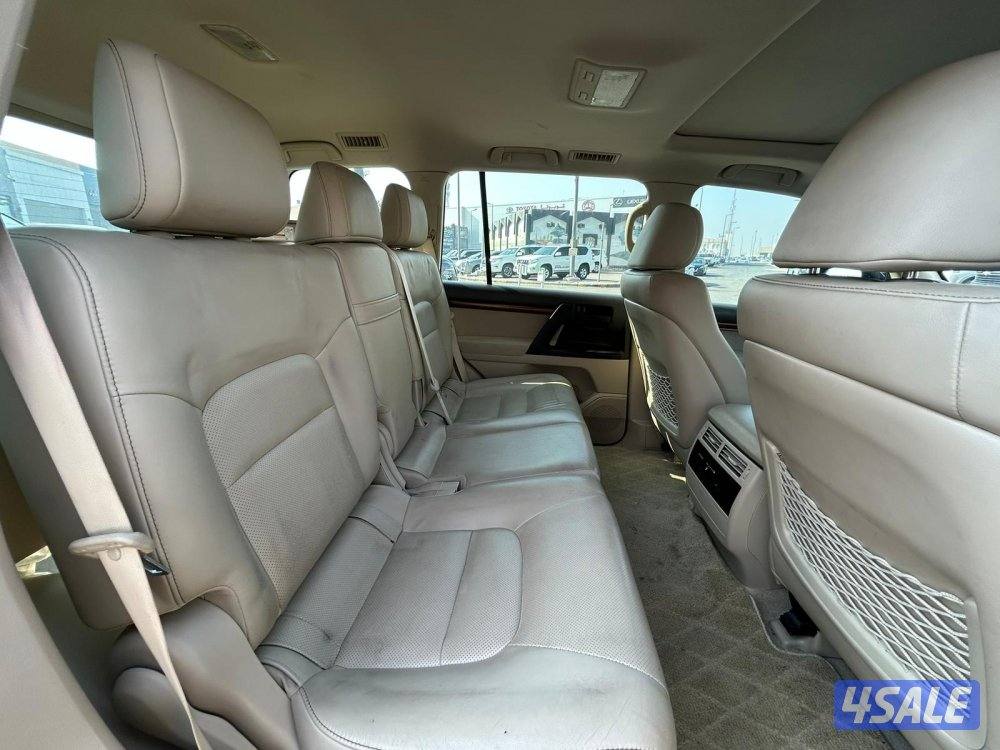 تويوتا لاند كروزر GX.R-V84