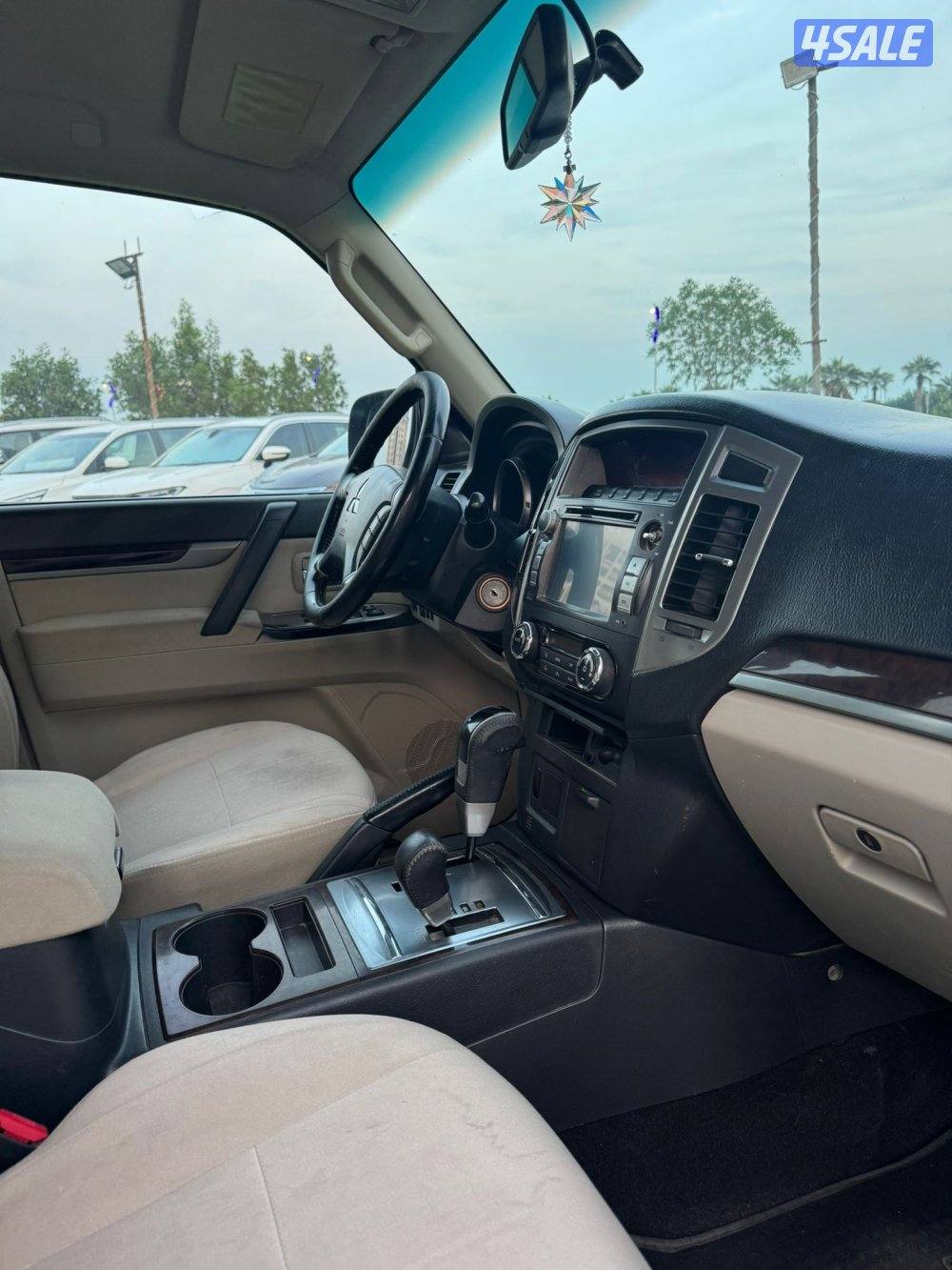 للبيع باجيرو 20164