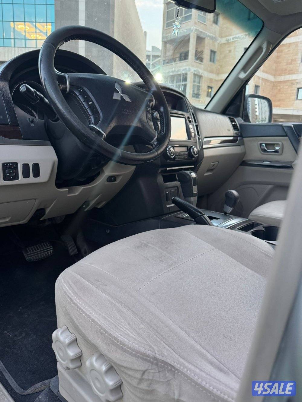 للبيع باجيرو 20166