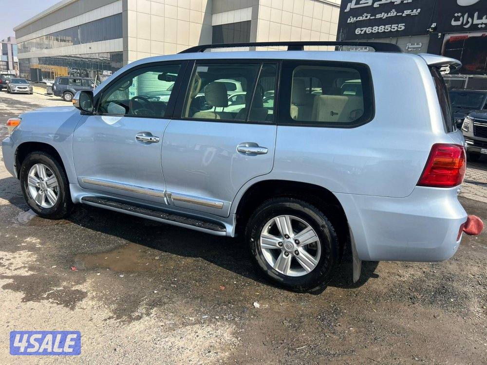 لاند كروزر V8 -GX.R2