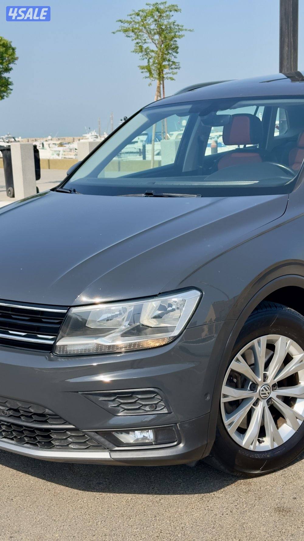 للبيع تيجوان موديل ٢٠١٩ ماشي ٨٠ الف الفل سيرفسات وكاله6