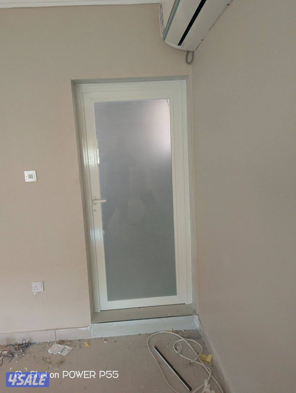 المنیوم ابواب شبابیک مطابخ اسقف دیکور شتر المنیوم جام سکریت شاور بوکس2