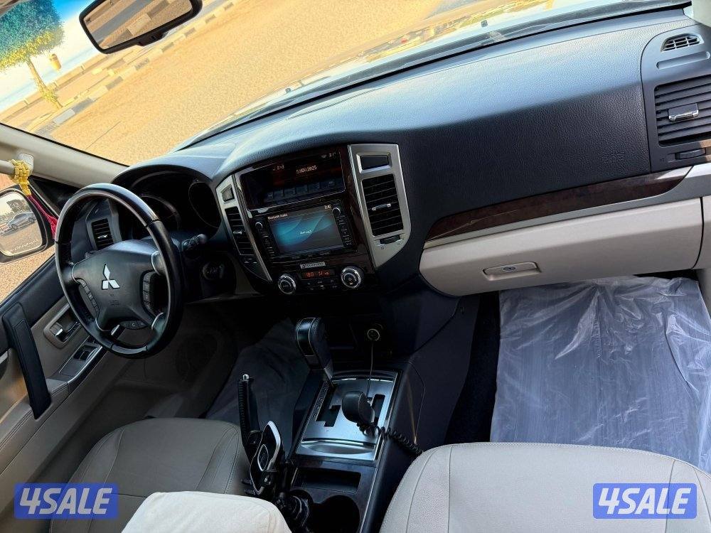 باجيرو 2016 Edition (ROCK FORD) كامل المواصفات وارد الملا7