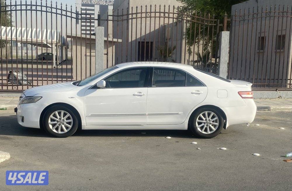 للبيع كامري بحاله ممتازه1