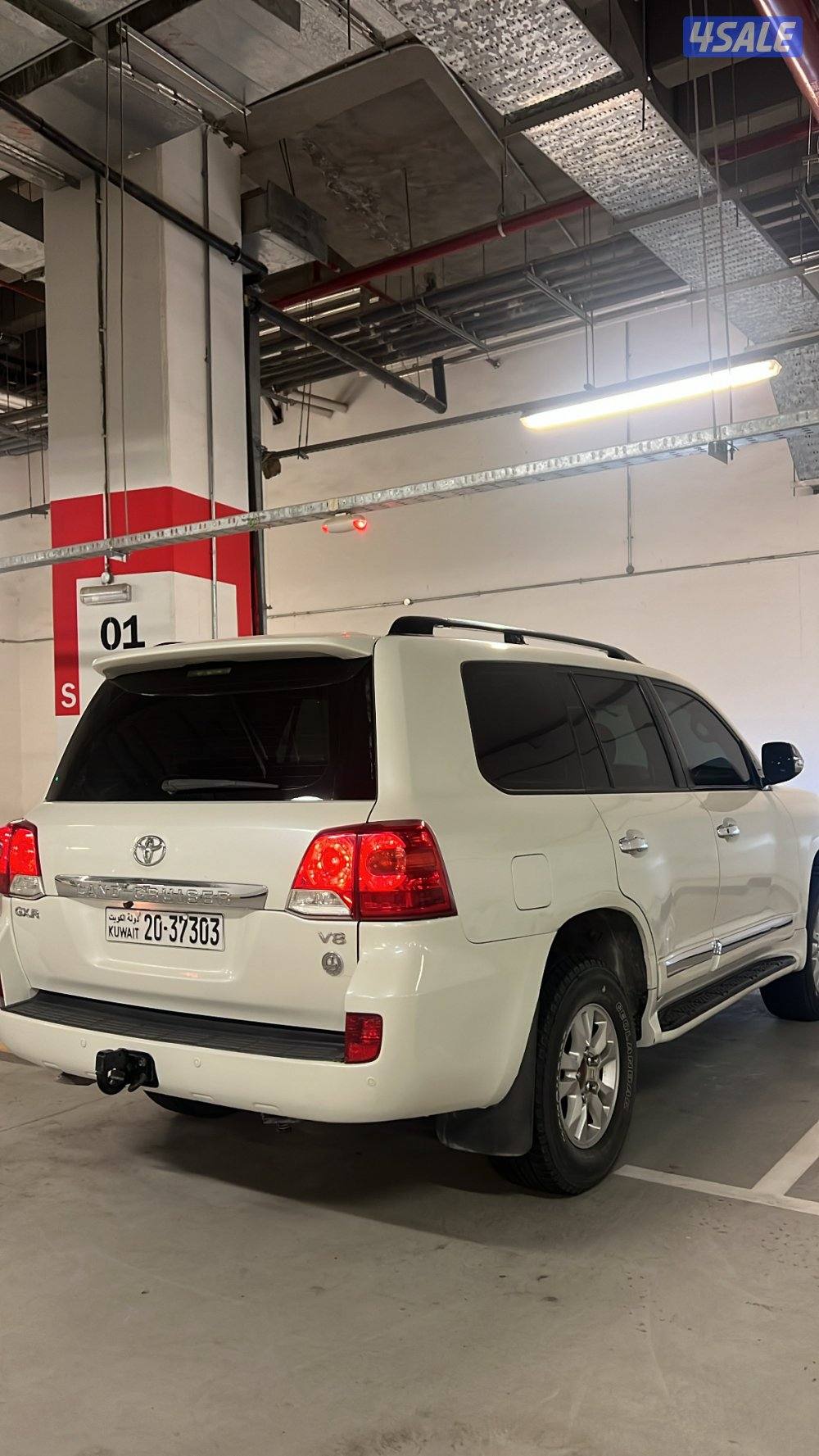 لاندكروزر المالك الاول 20132