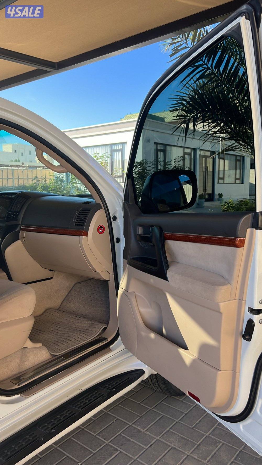 لاندكروزر المالك الاول 20134