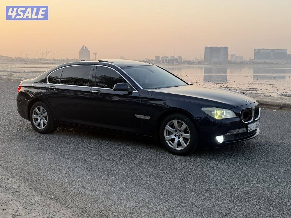 للبيع بي ام دبليو 730 موديل 20103