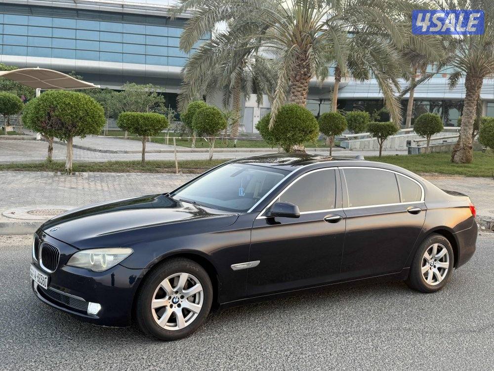 للبيع بي ام دبليو 730 موديل 20100