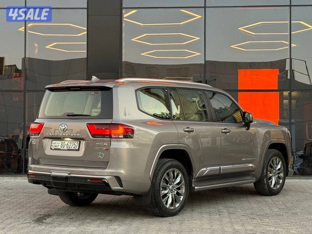 LAND CRUISER GXR AERO S TWIN TURBO _2024 صبغ الوكالة4