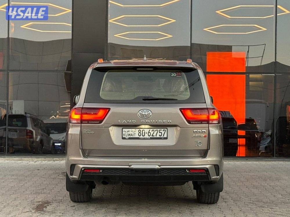 LAND CRUISER GXR AERO S TWIN TURBO _2024 صبغ الوكالة5
